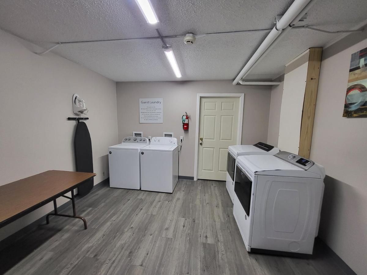 Quality Inn & Suites Vandalia Near I-70 And Hwy 51 Esterno foto
