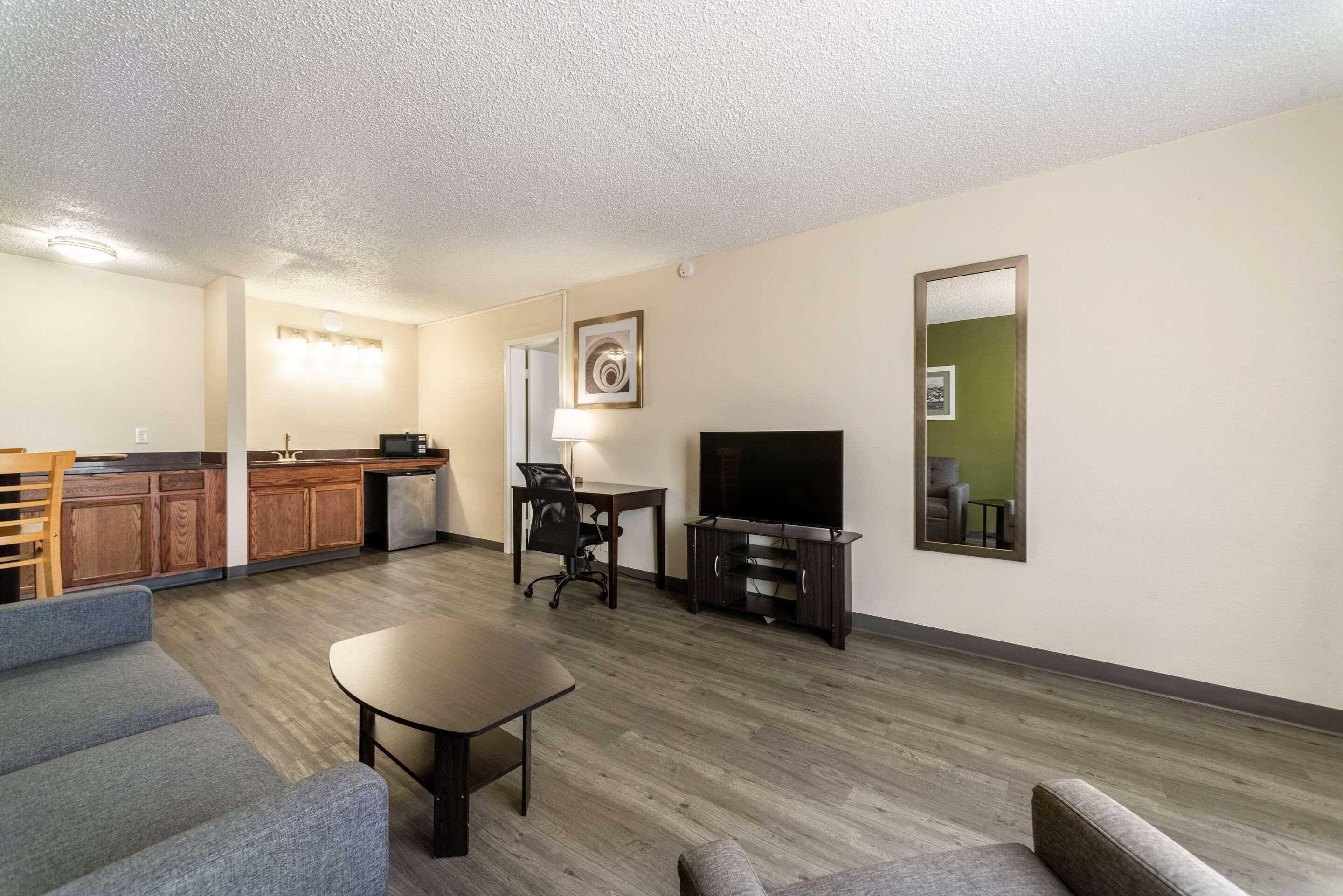 Quality Inn & Suites Vandalia Near I-70 And Hwy 51 Esterno foto
