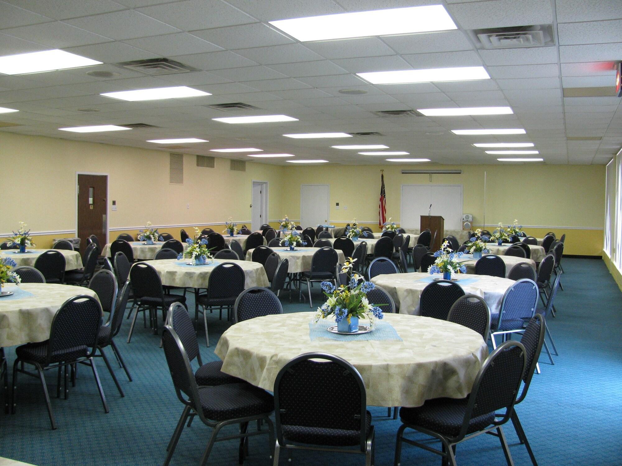 Quality Inn & Suites Vandalia Near I-70 And Hwy 51 Esterno foto