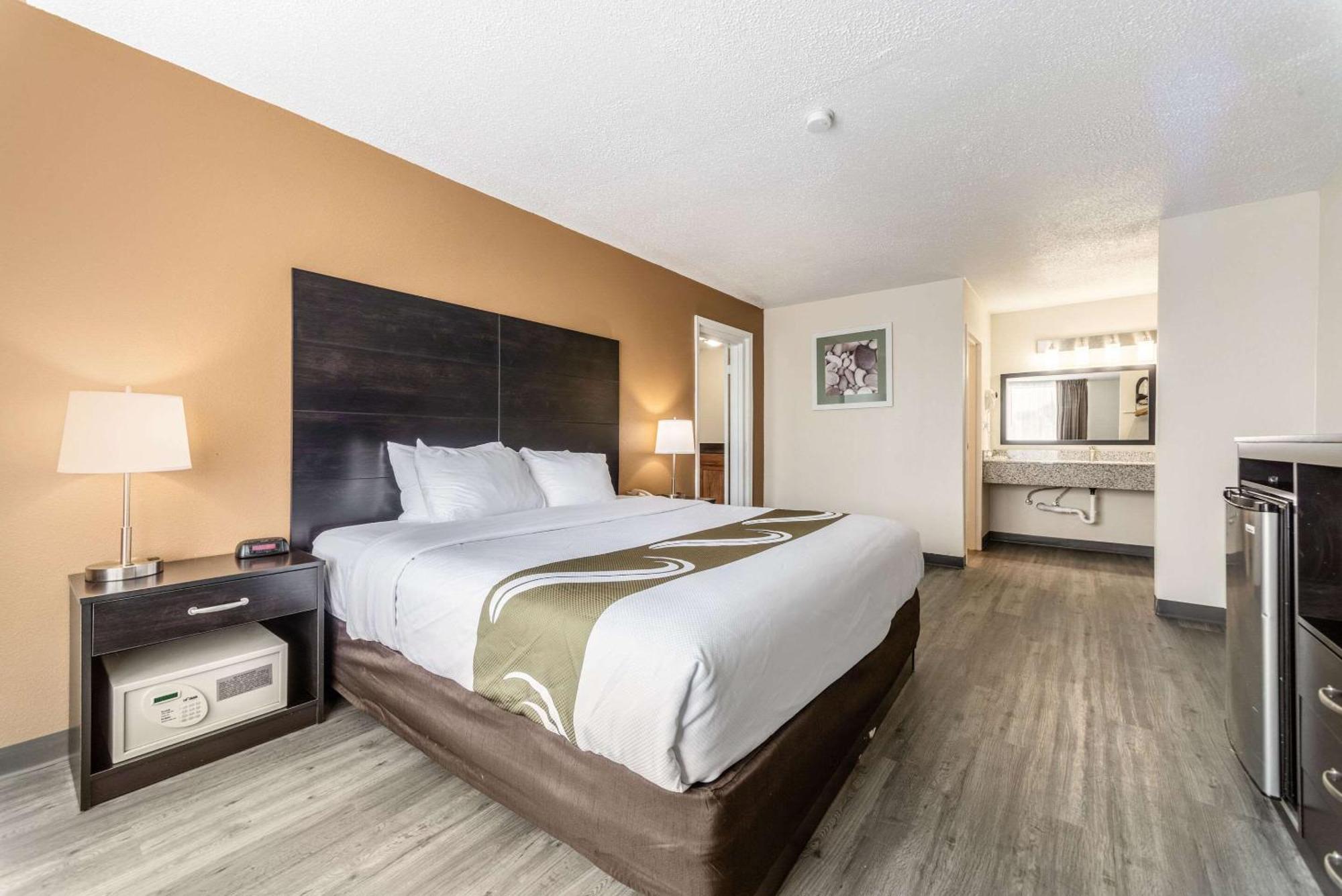 Quality Inn & Suites Vandalia Near I-70 And Hwy 51 Esterno foto