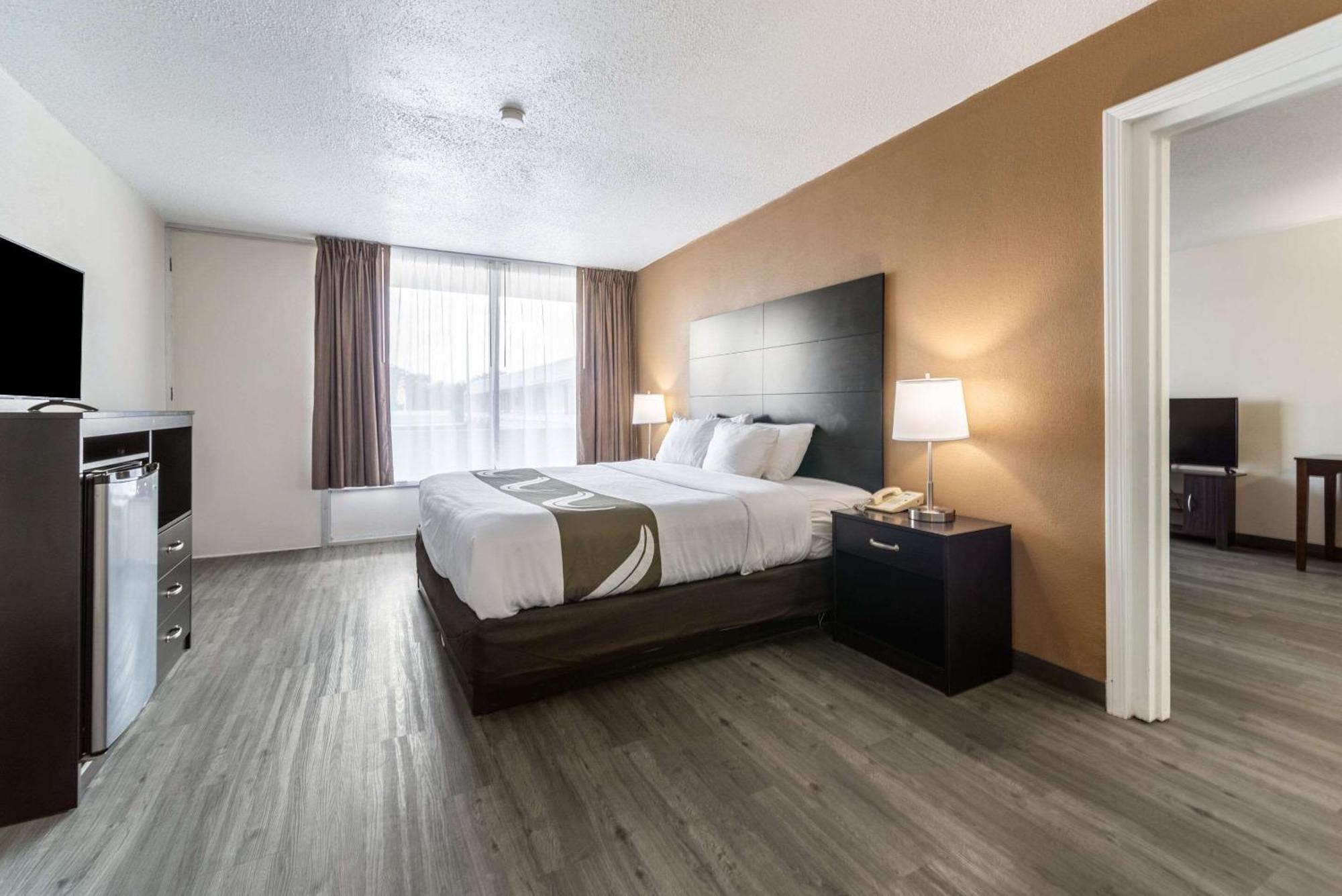 Quality Inn & Suites Vandalia Near I-70 And Hwy 51 Esterno foto