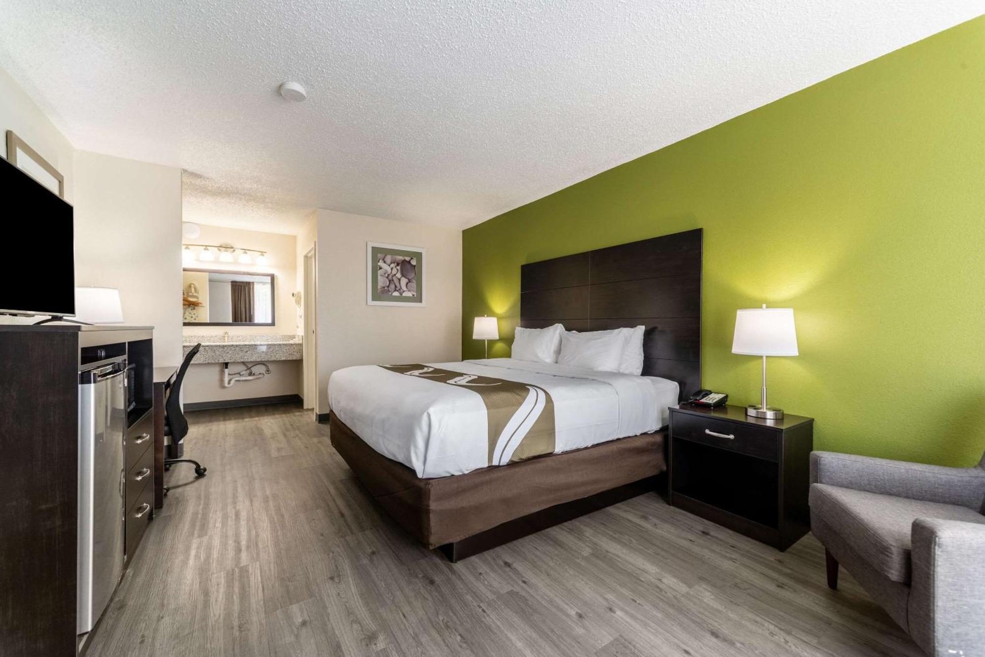 Quality Inn & Suites Vandalia Near I-70 And Hwy 51 Esterno foto