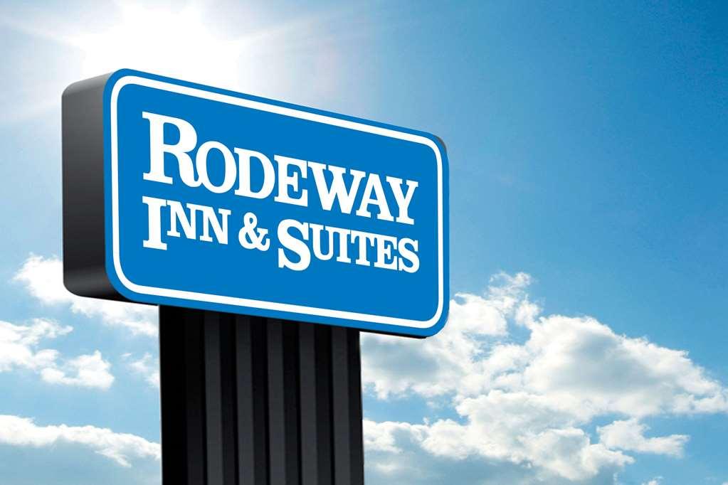 Quality Inn & Suites Vandalia Near I-70 And Hwy 51 Esterno foto